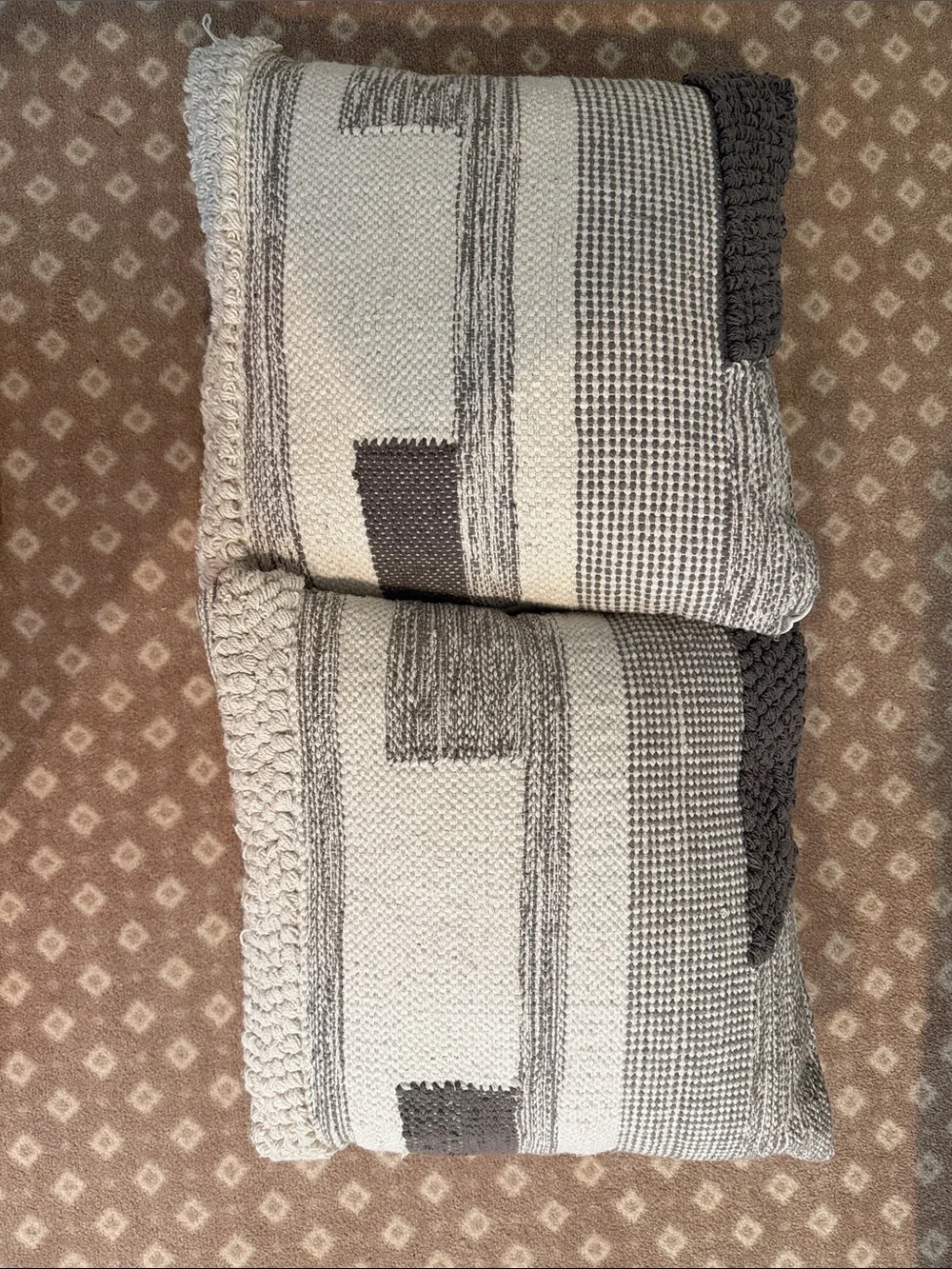 Decorative Throw Pillows in Neutral Gray and Cream Textured (Set of 2) EUC